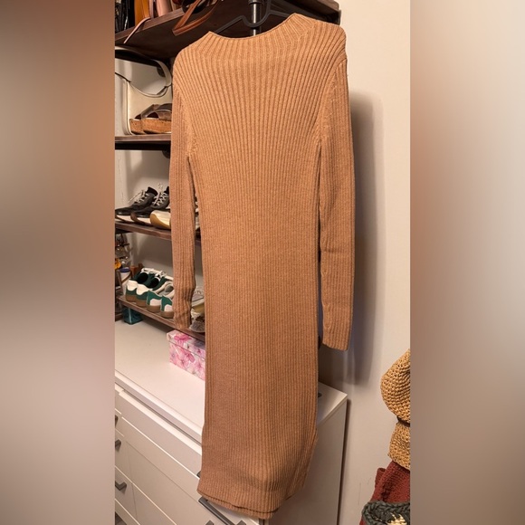 Gap Tan Knit Dress - Picture 6 of 6